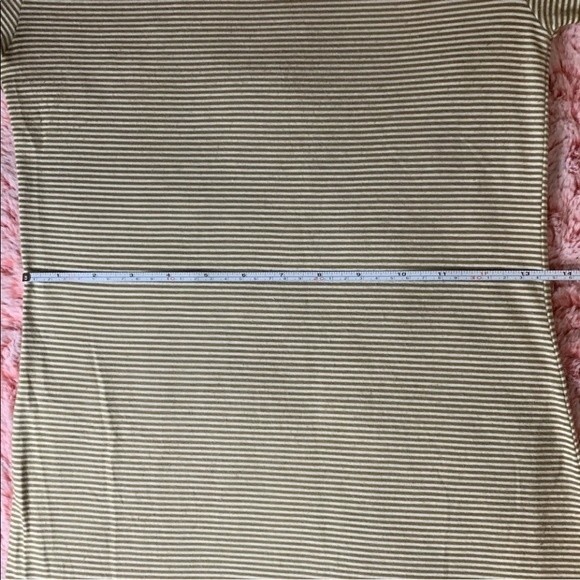 Forever 21 Bodycon White and Tan Striped Short Sleeve Size Small Dress - Picture 10 of 11